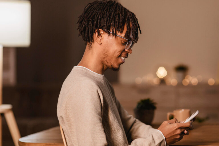 Online Entertainment Didn’t Take Over Life – It Filled the Gaps